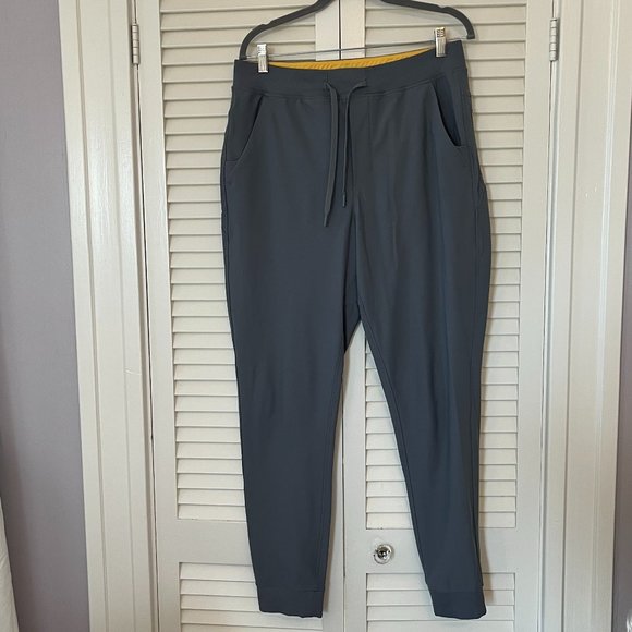 NWOT Birddogs Boom for your Broomstick joggers grey large - Picture 1 of 7